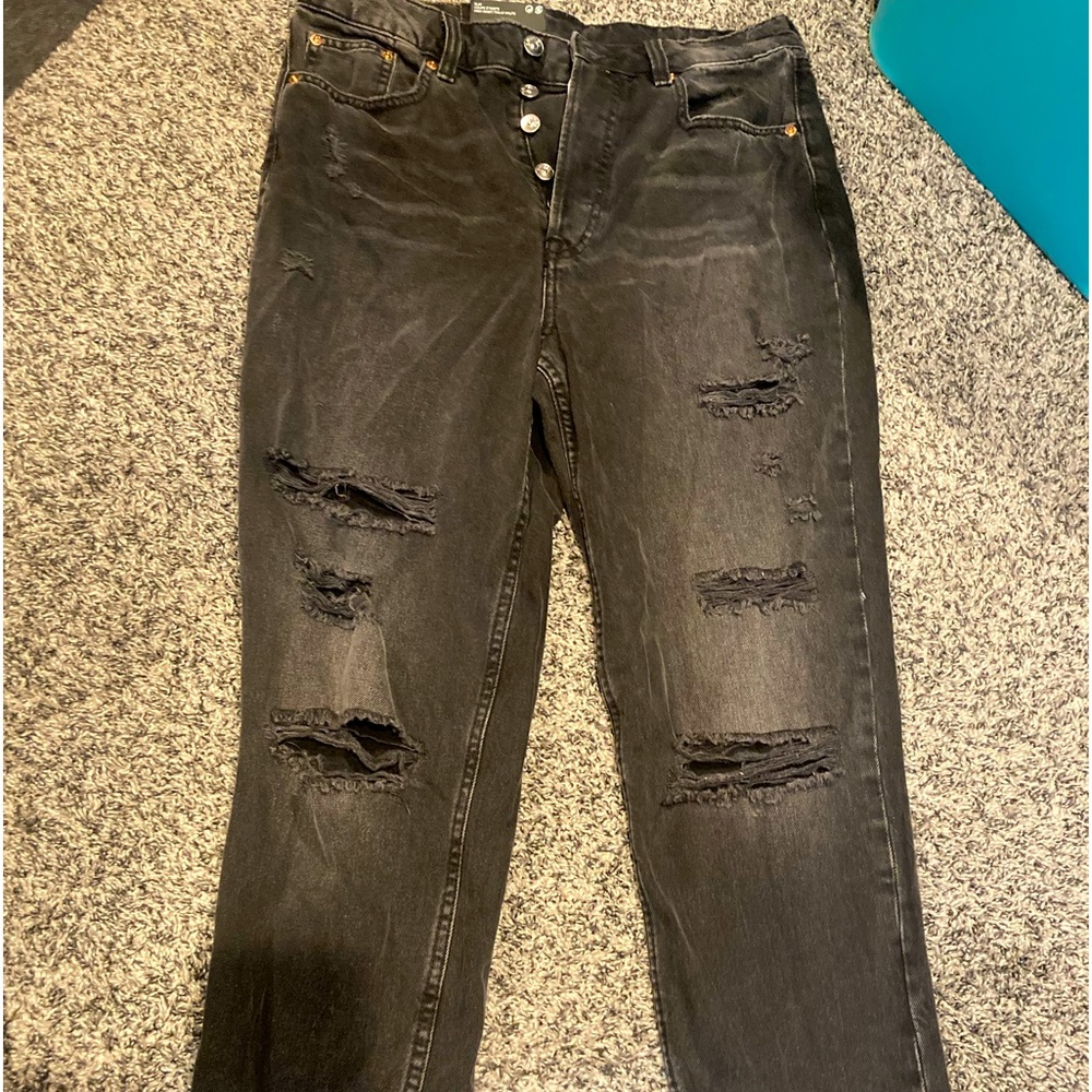 Jeans ripped